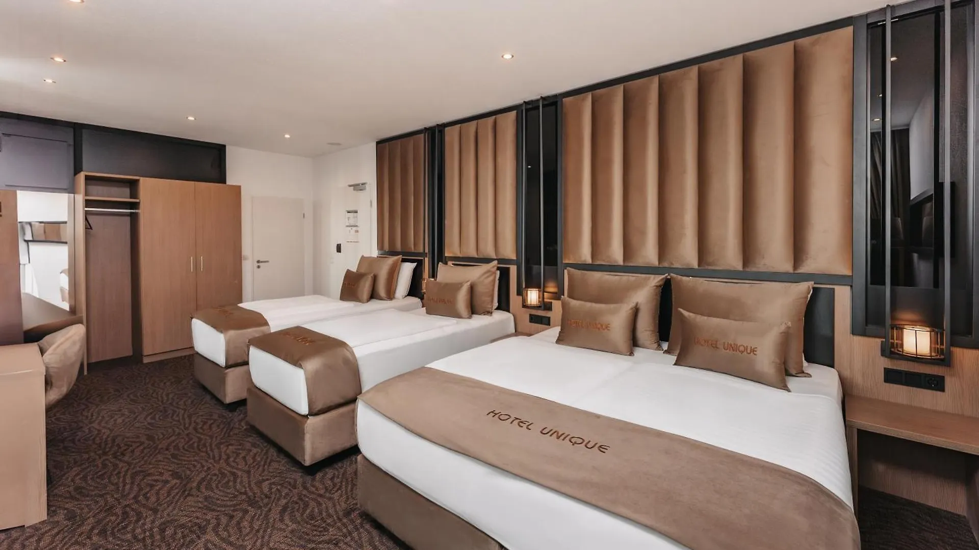 Hotel Unique Majestic Dortmund 4*,  Germany